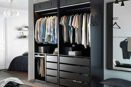 Bespoke Closet Shelving And Cabinetry